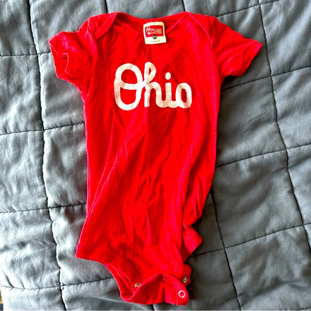 Homage Ohio State Buckeyes Script Ohio One Piece Size 12-18 Mos